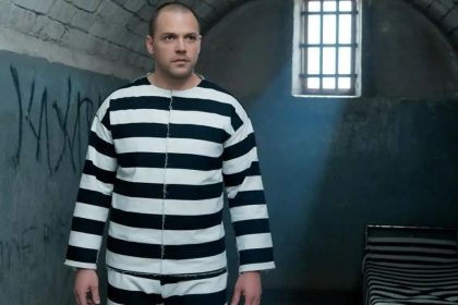 Prisoner Costume